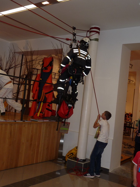 2015_06_13_Muzejni_noc_Hasicske_muzeum (7).jpg