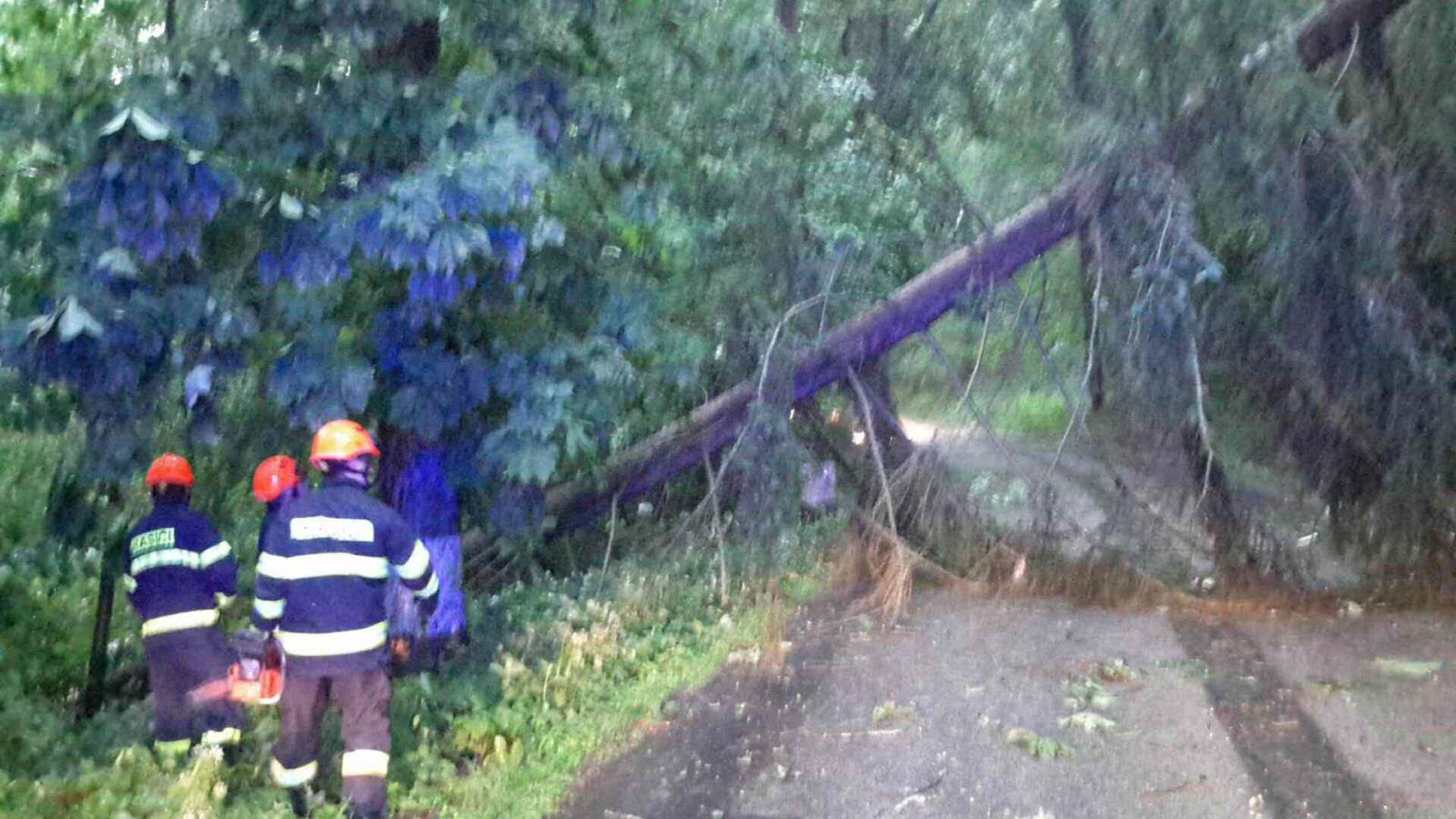 2019-06-20-bouřky v JmK/PBO_131T-2019_06_20-fe27bc46.jpg