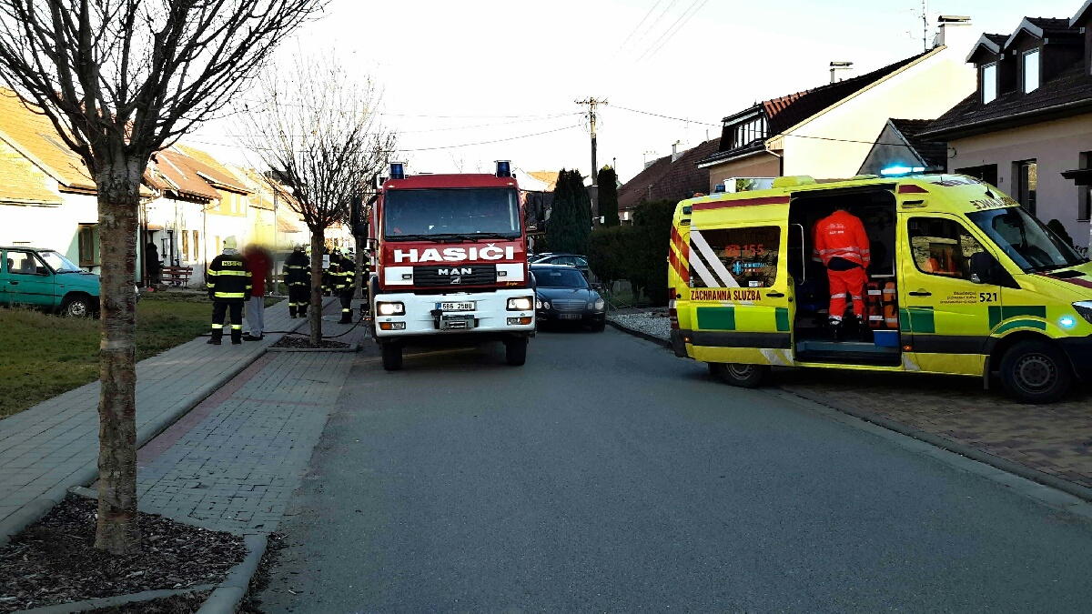 2020-01-05-Požár v RD Velké Pavlovice/4.jpg