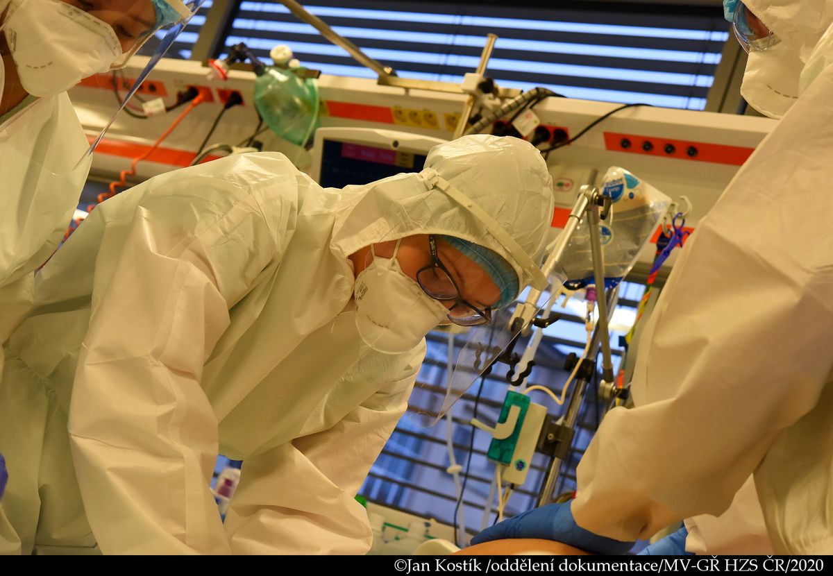 20201111A_Karlovarská nemocnice_Ks010.JPG
