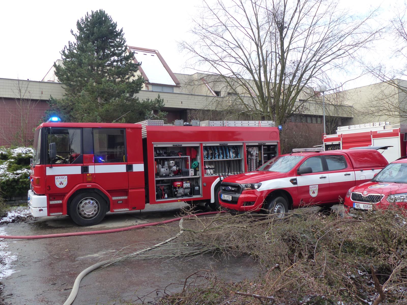 2021-01-09-Požár Vyškov, ul. Dědická/2021-01-09-Požár Vyškov, ul. Dědická_ (18).JPG