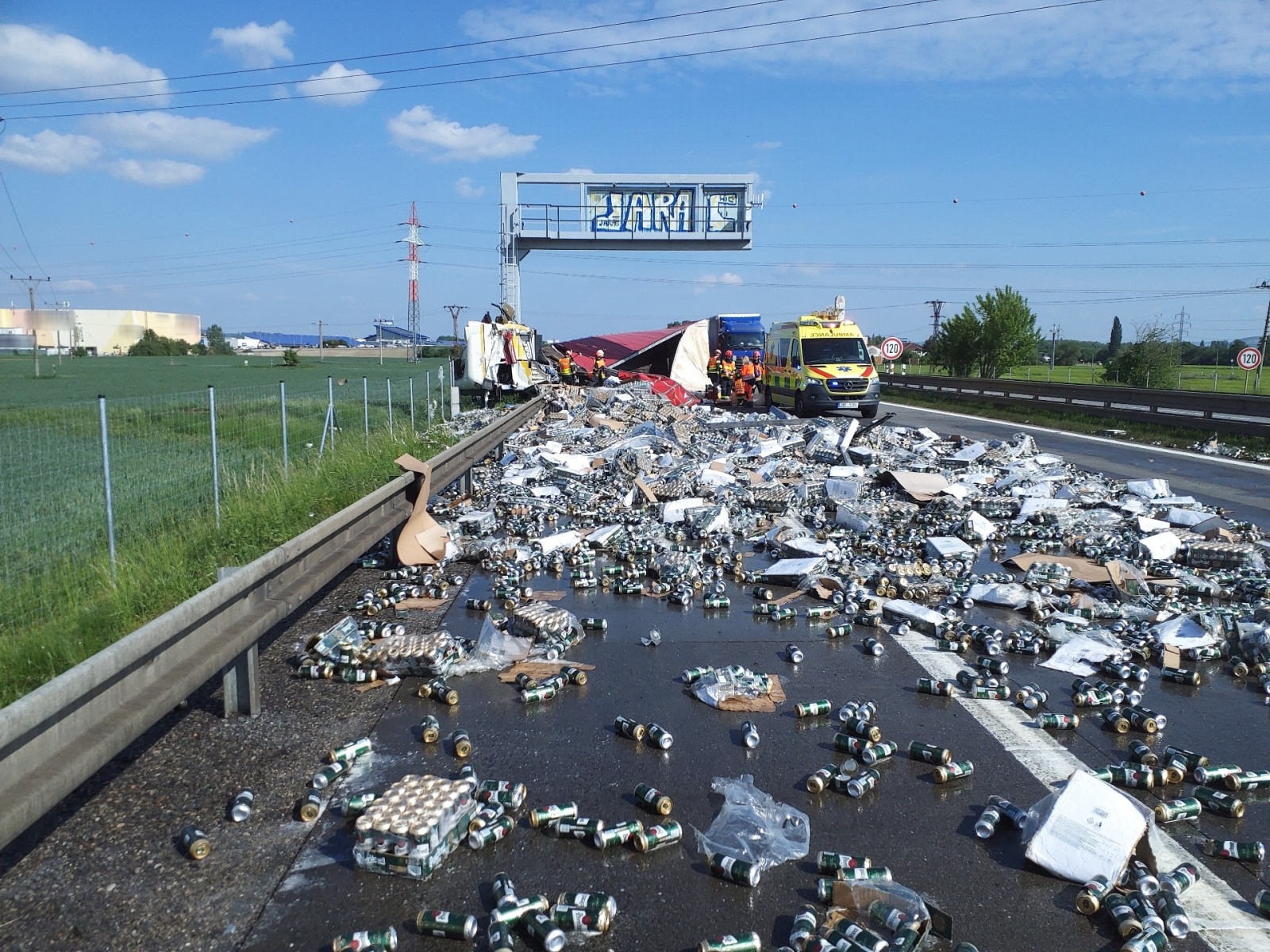 2025-05-07 DN NA na D2 u Modřic (13).jpg