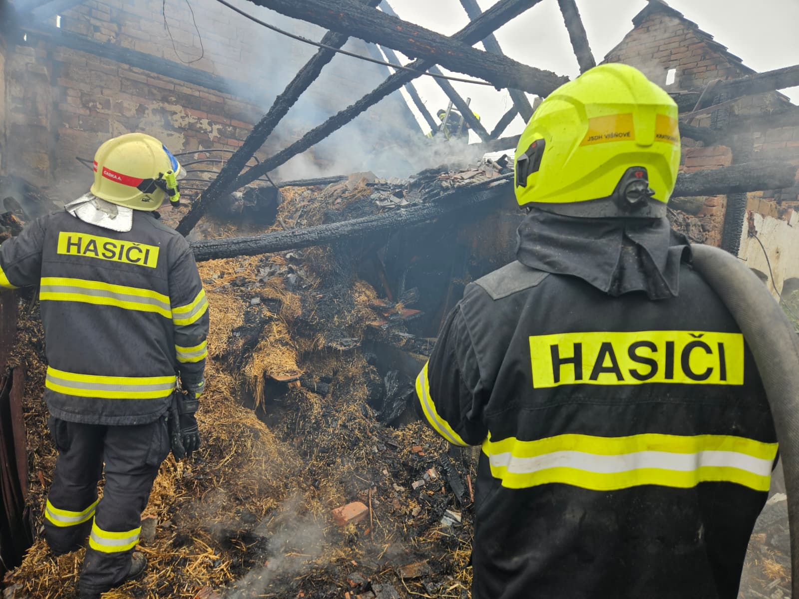 2025-08-21 Požár stodoly, Višňové/11.jpeg