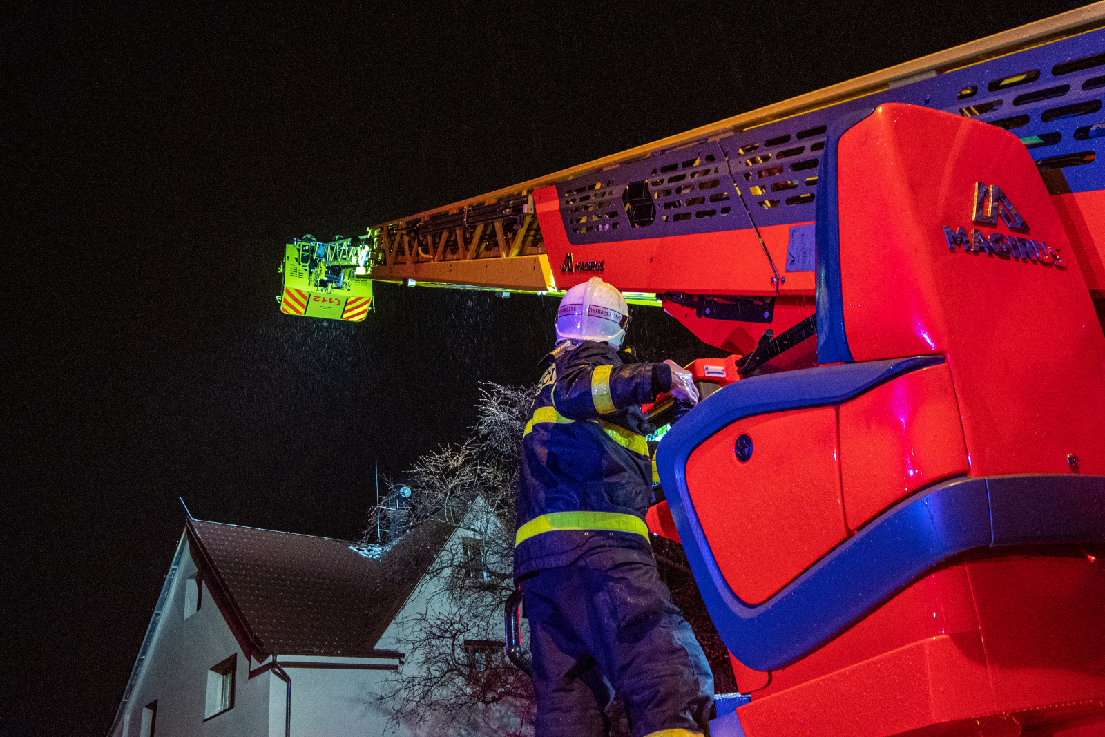 2025_03_24-Pozar_RD_Vitkovice (2).jpg