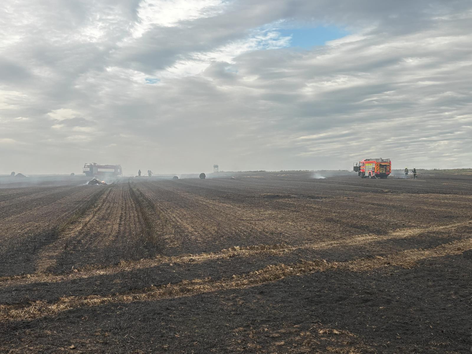2025_08_06-Pozar_lisu_Jakartovice_11.jpg