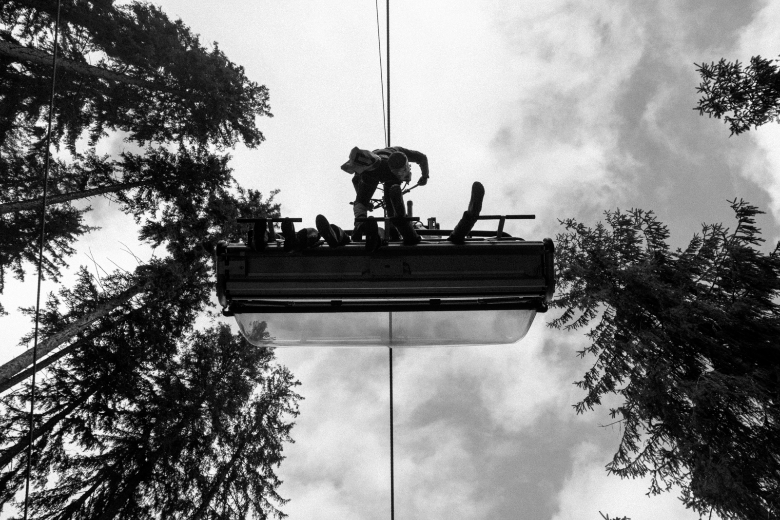 2025_11_16-lezci_lanovka (17).jpg