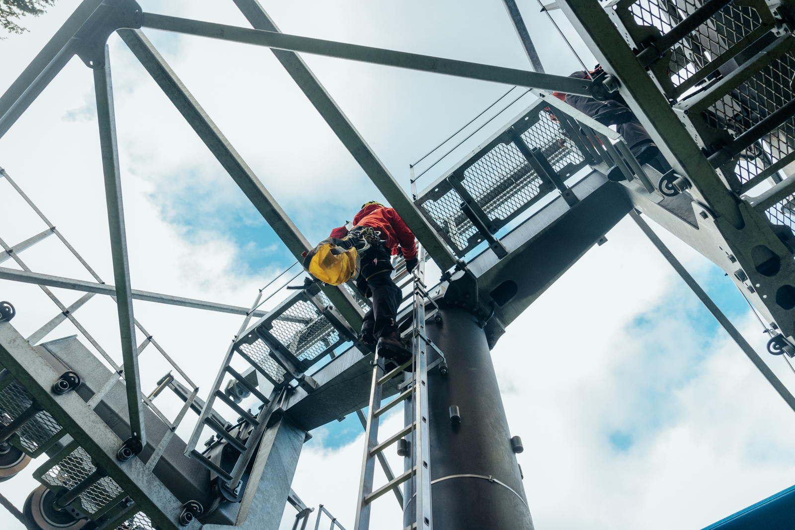 2025_11_16-lezci_lanovka (3).jpg