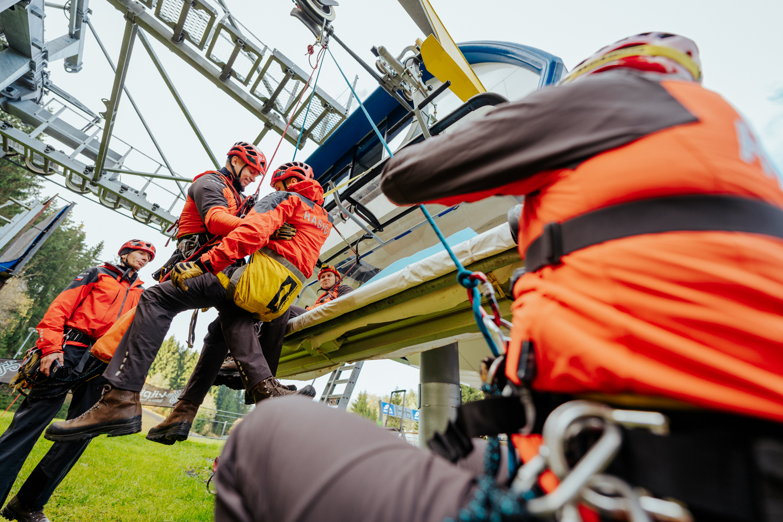 2025_11_16-lezci_lanovka (9).jpg