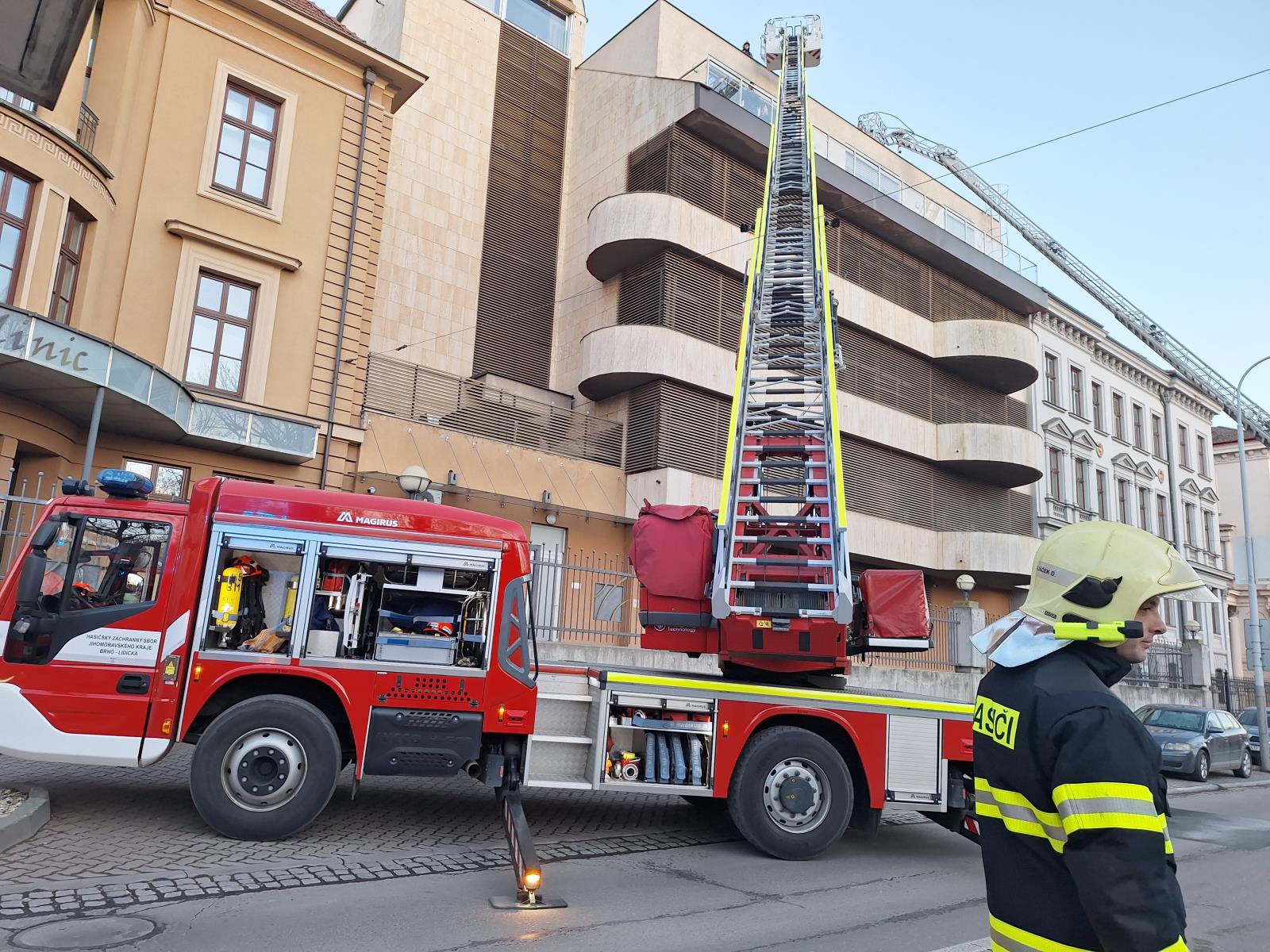 2026-01-04 Požár VB, Brno, Drobného/požár Drobného,Brno (4).jpg