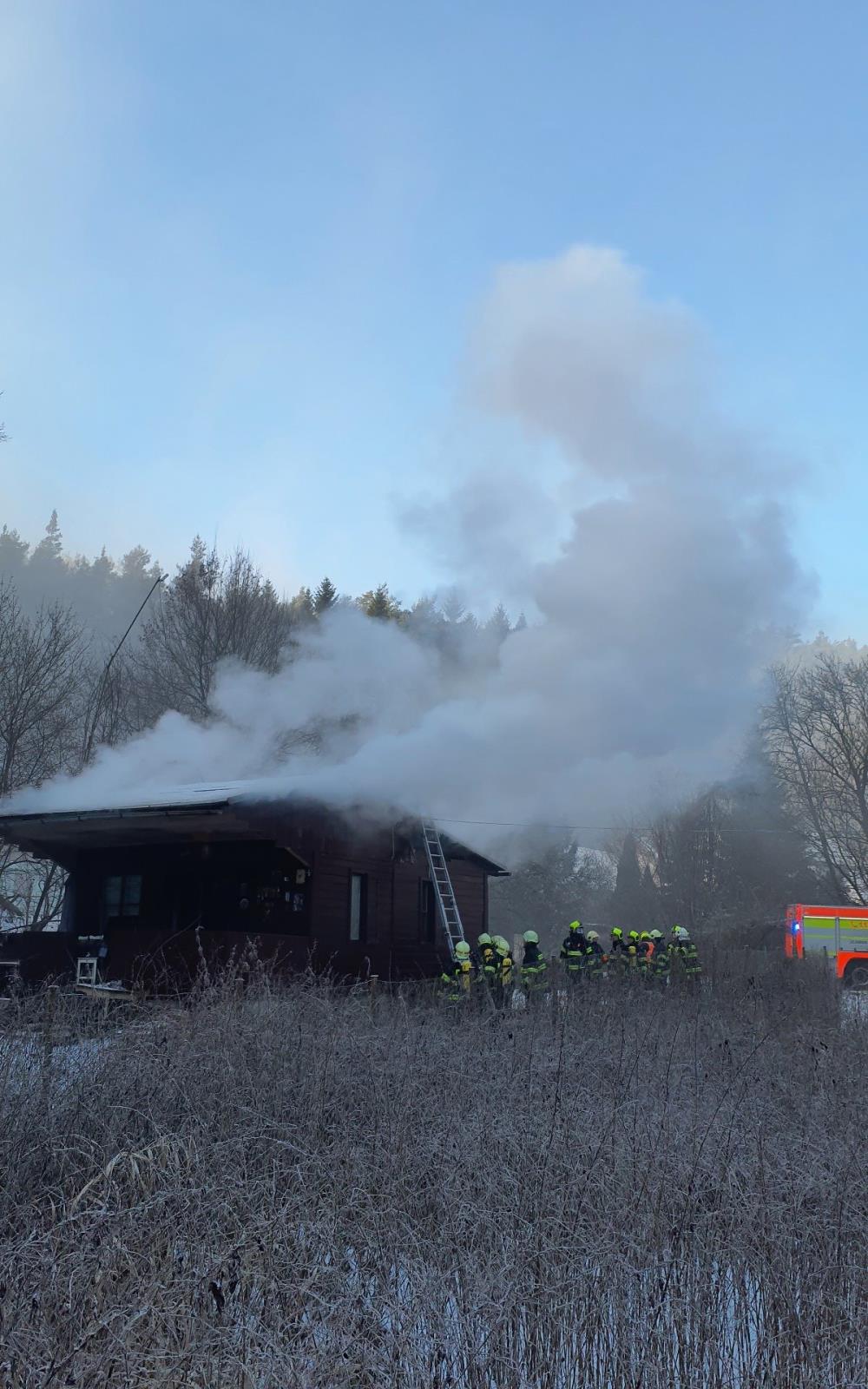 2026-01-04 Požár chaty, Senorady/Požár chaty Senorady (7).jpg