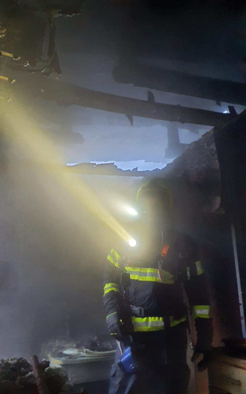 2026-01-04 Požár chaty, Senorady/Požár chaty Senorady (9).jpg