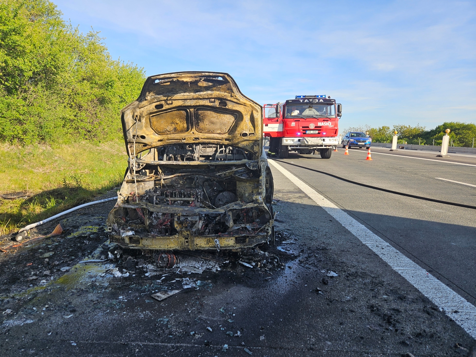 2026-05-04 P OA na D2 u Hustopečí (1).jpg