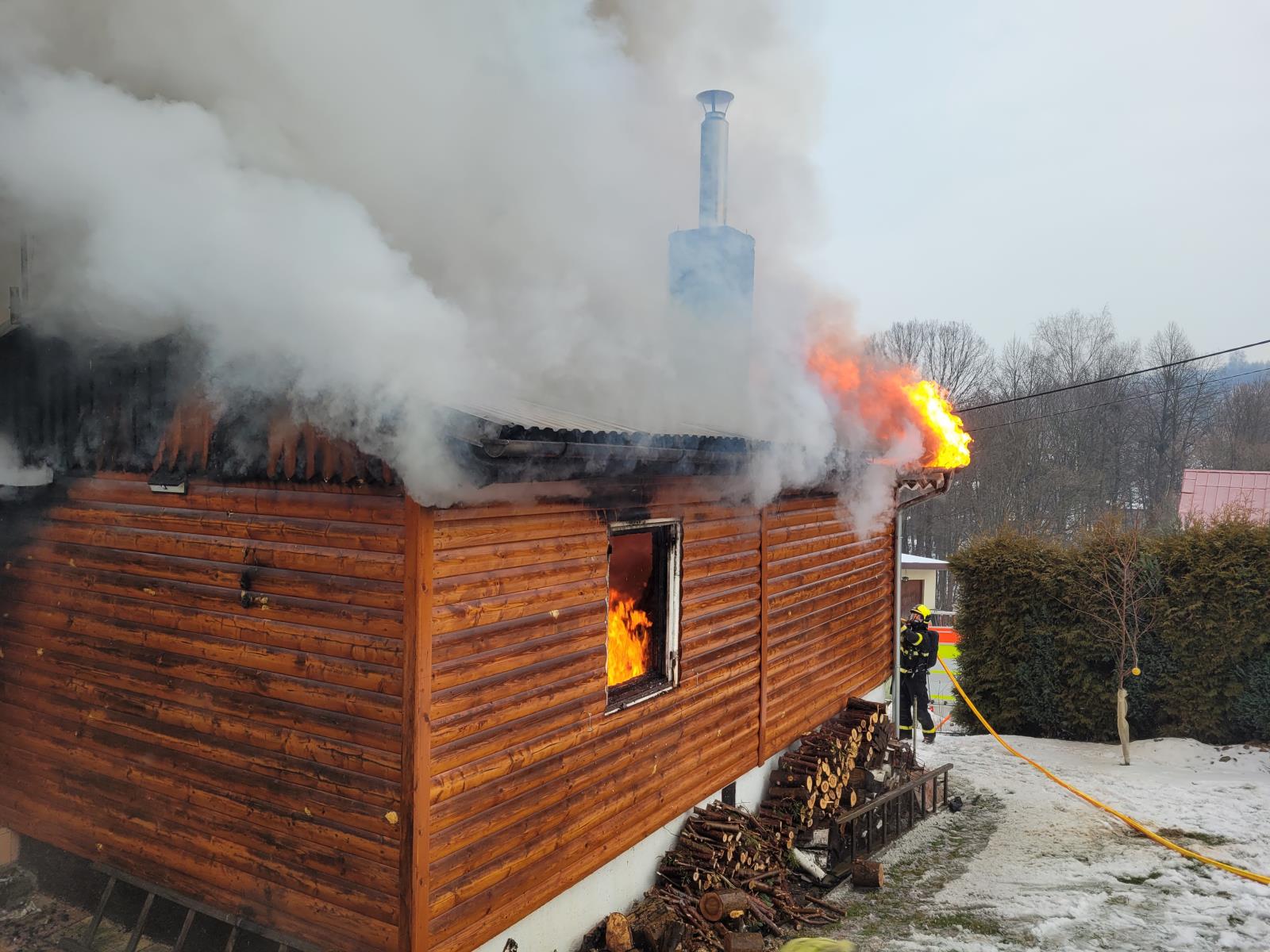 2026_01_08-Pozar_chaty_Terlicko (5).jpg