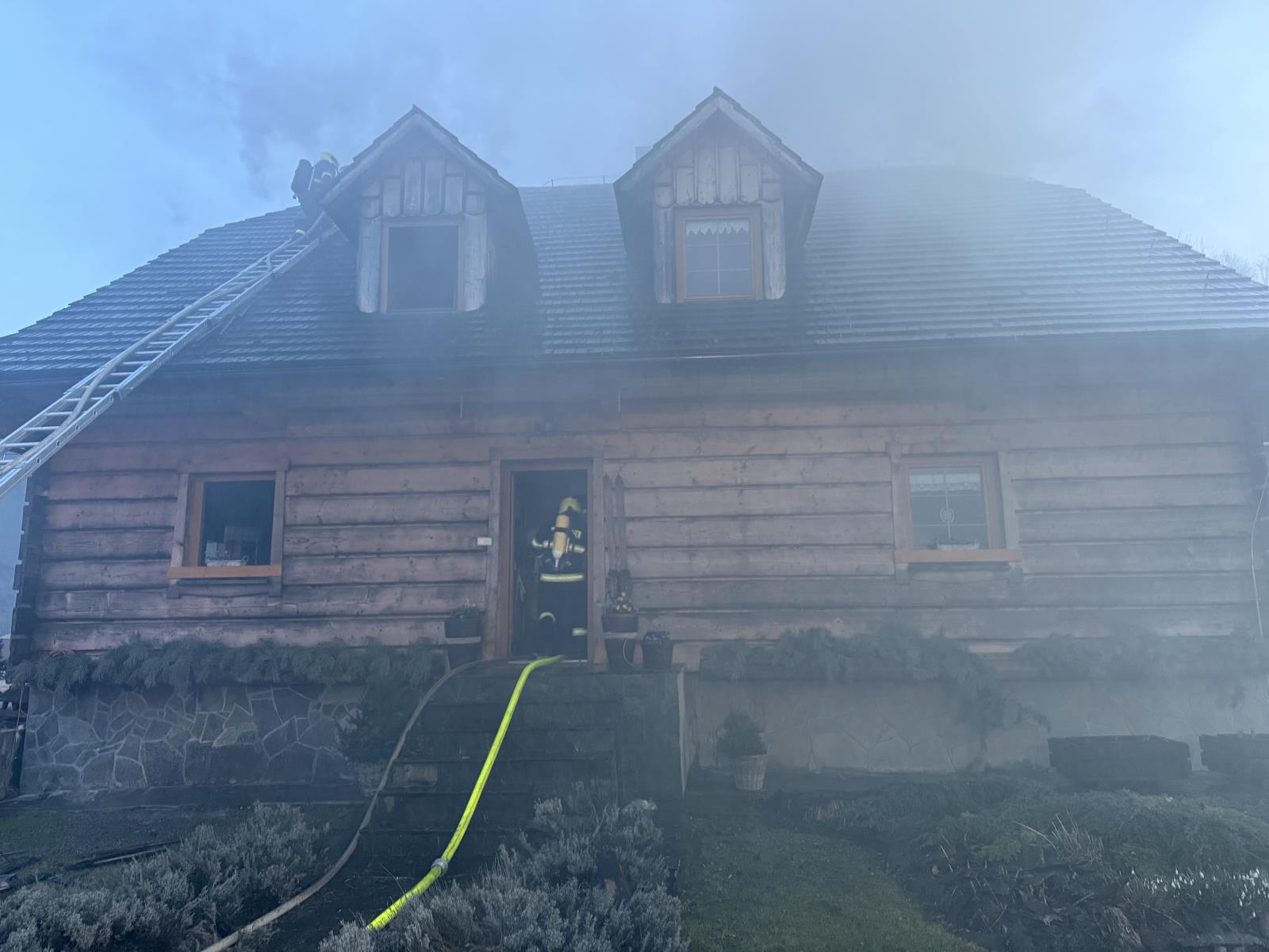 2026_03_14-Pozar_RD_Lomna (14).jpeg