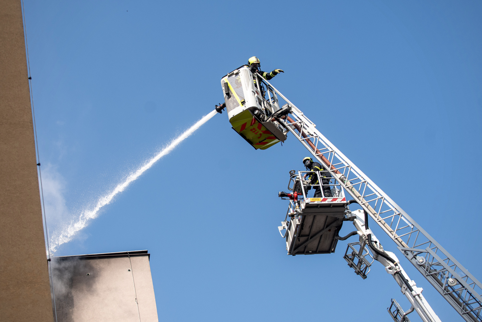 2026_03_19-Pozar_domu_Ostrava (7).jpg