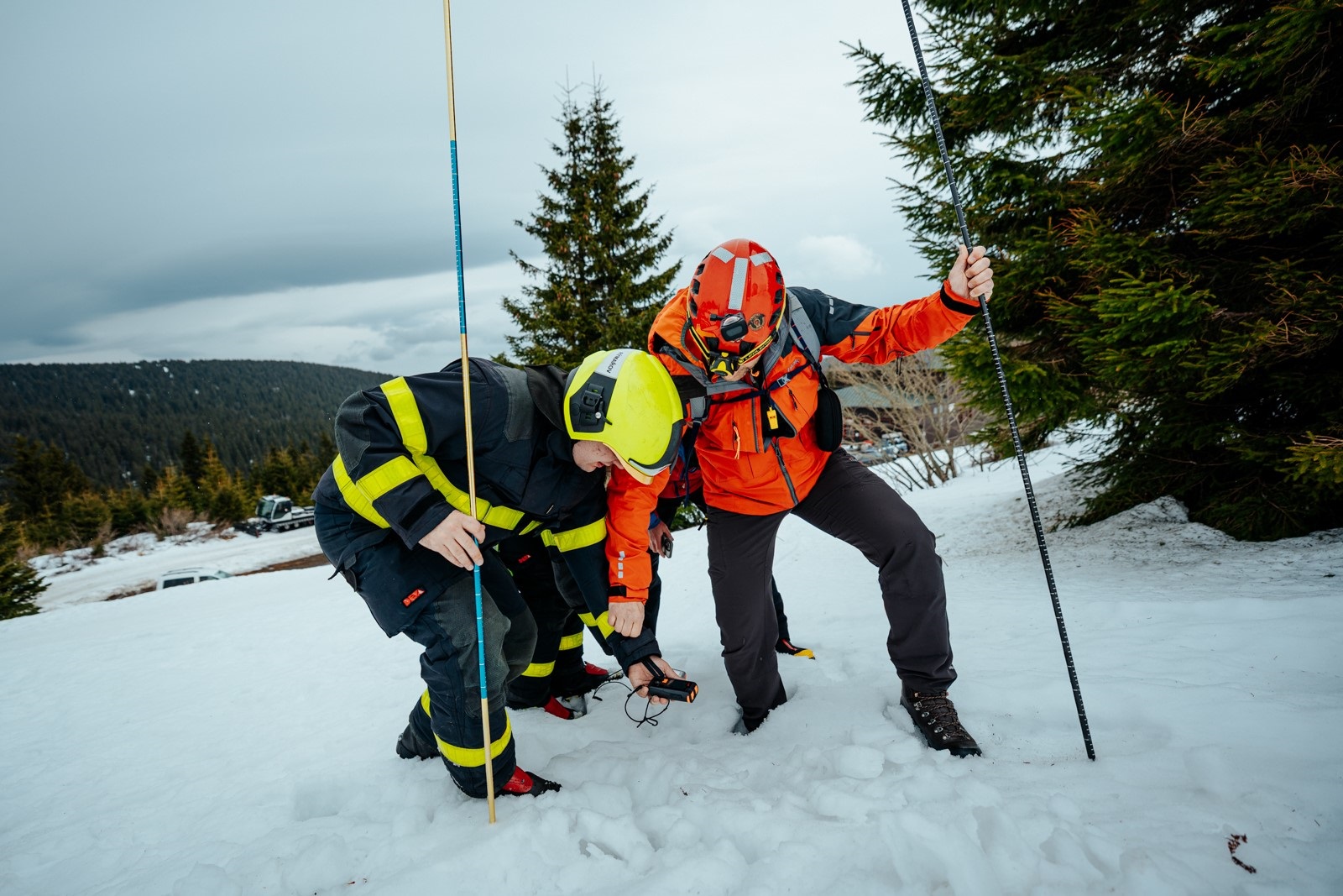 2026_03_24-Cviceni_pad_laviny_Jeseniky (17).jpg