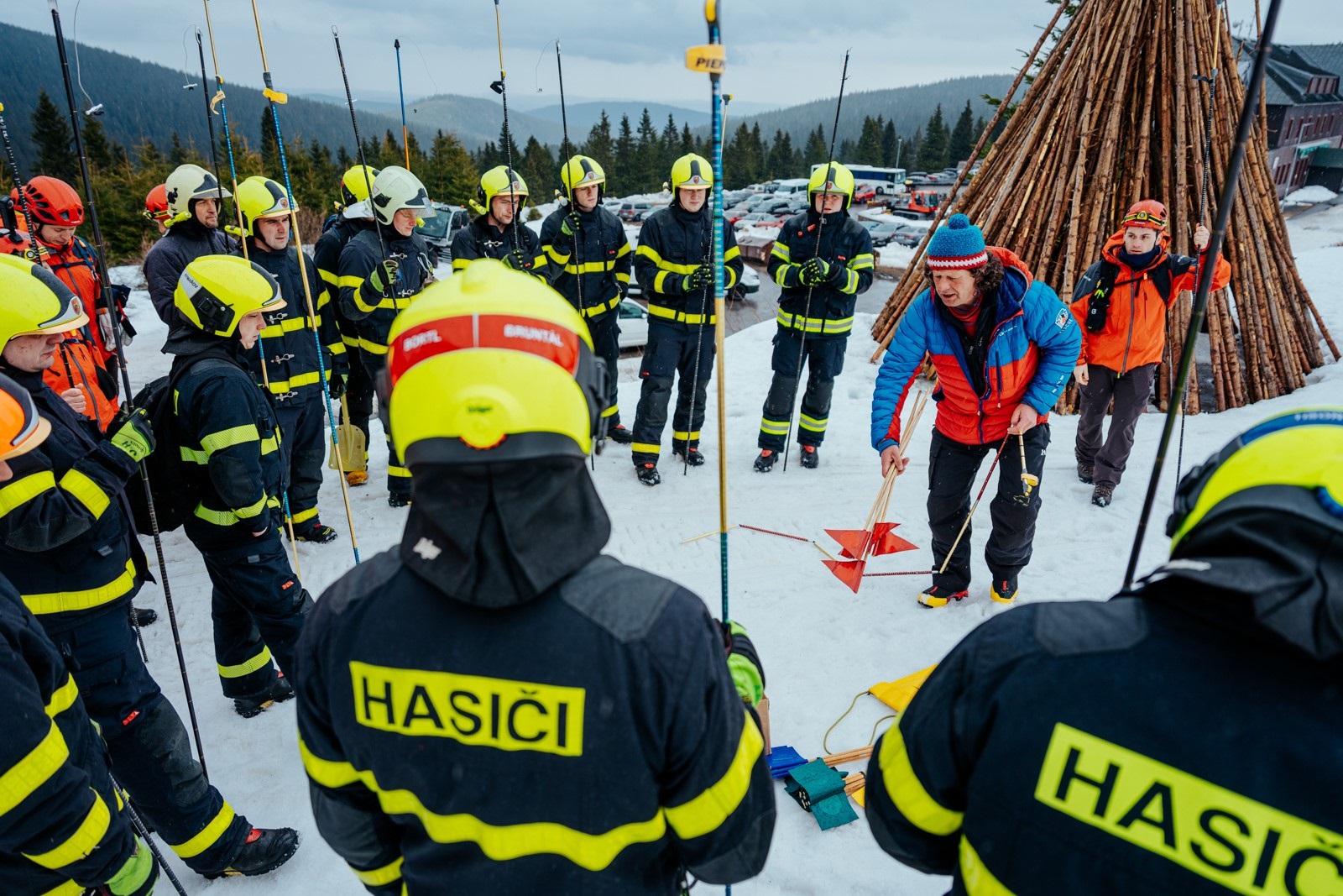 2026_03_24-Cviceni_pad_laviny_Jeseniky (4).jpg