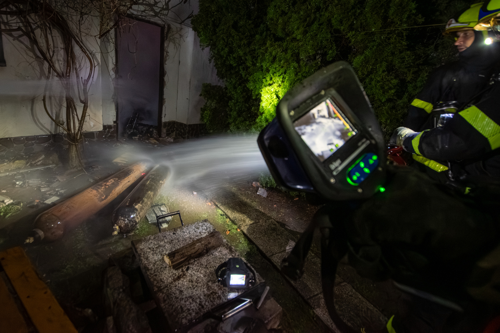 2026_04_07-Pozar_stodola_Paskov (5).jpg