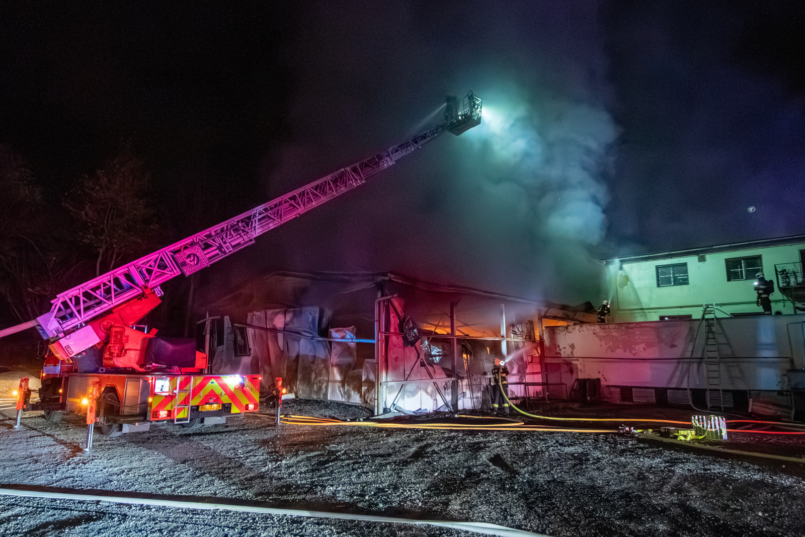 2026_04_17-Pozar_haly_Horni_Sucha (4).jpg