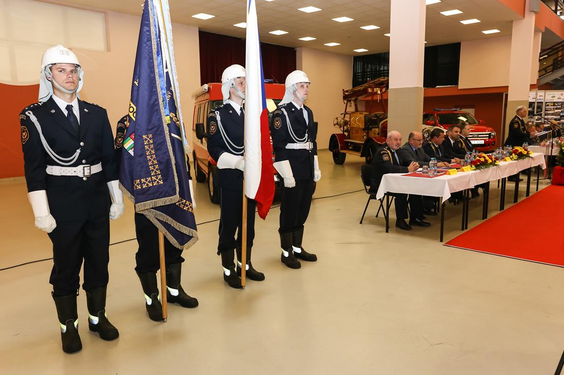 21 150 let hasičů v ČB - slavnostní aktiv - 12. 5. 2016 (49).JPG