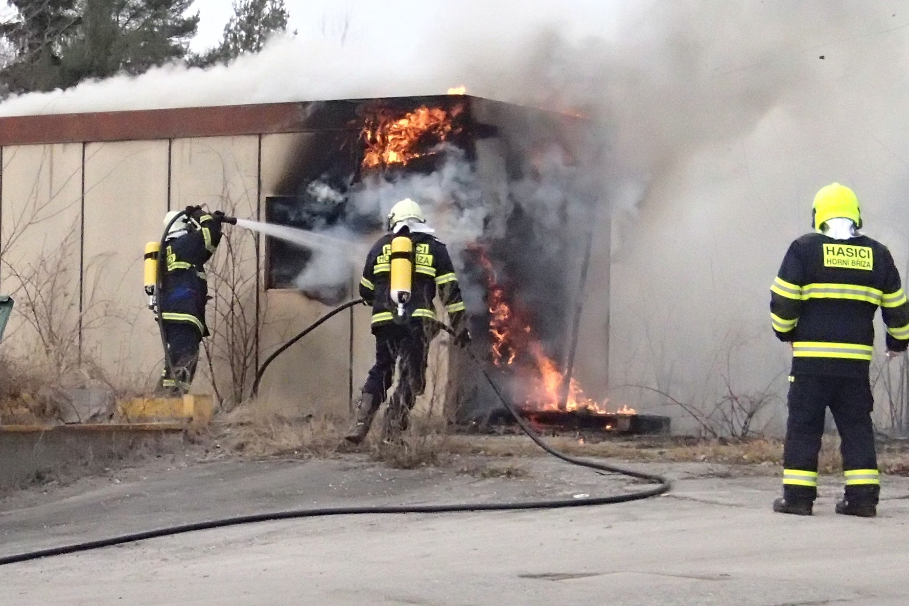 23.2.2015 požár Horní Bříza.JPG