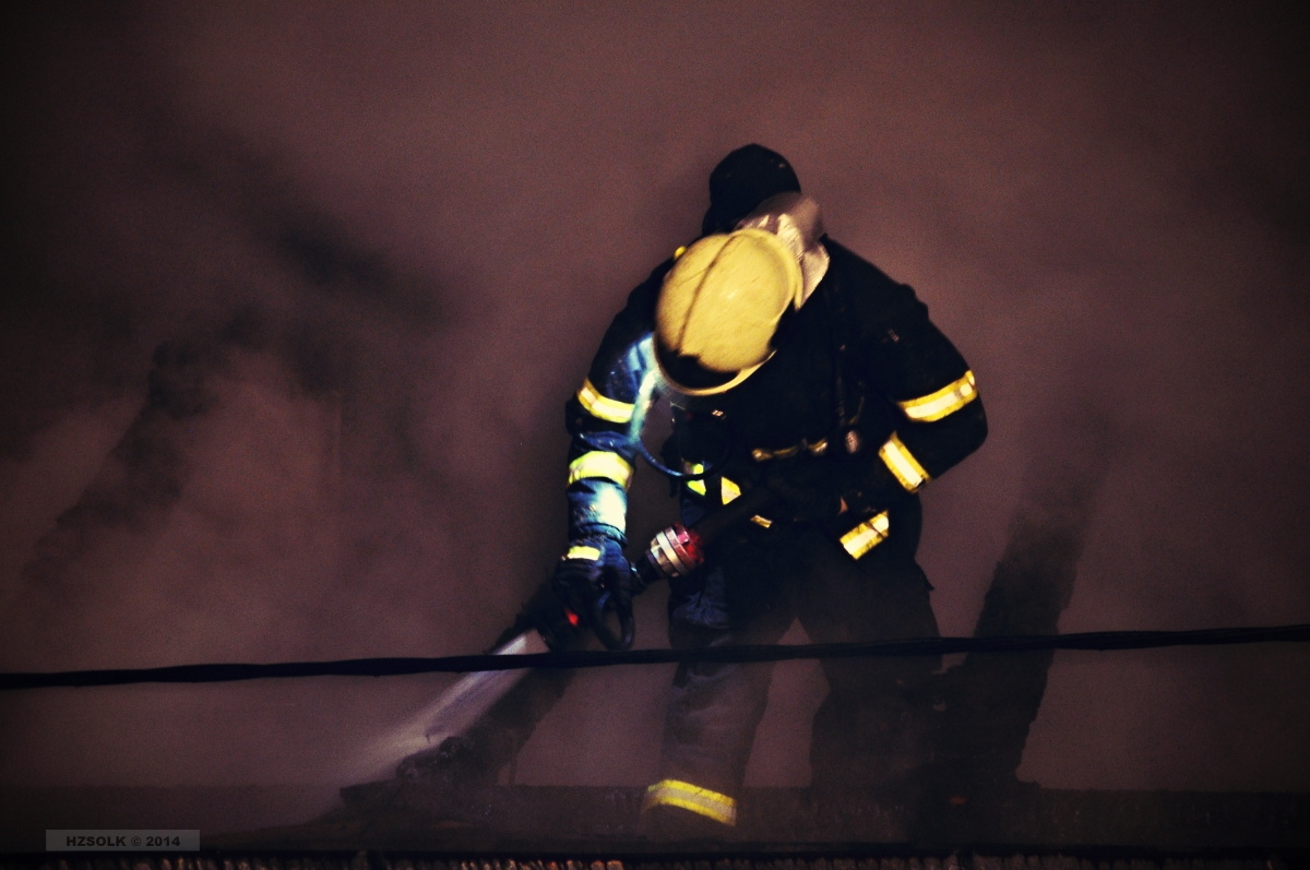 24 6-2-2014 Požár RD Klopotovice - střecha objektu (30).JPG