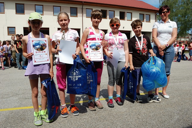 25 kategorie mladších žáků - 2. místo - Merkuři Lišov.jpg