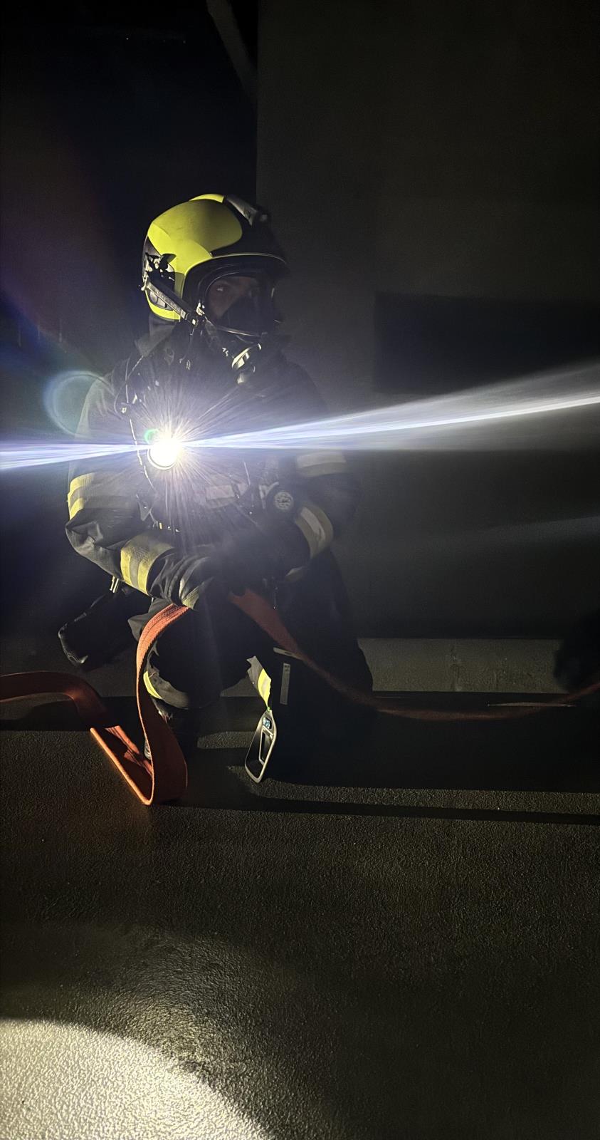 25_11_12_elektromobil_cviceni_UL