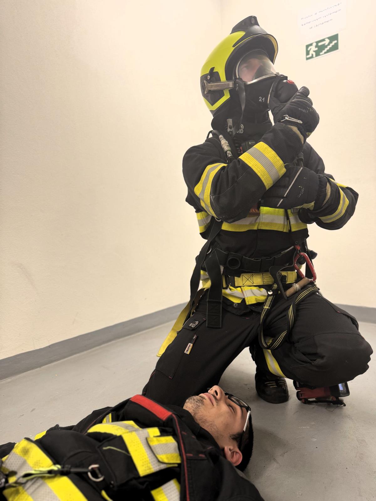 25_11_12_elektromobil_cviceni_UL