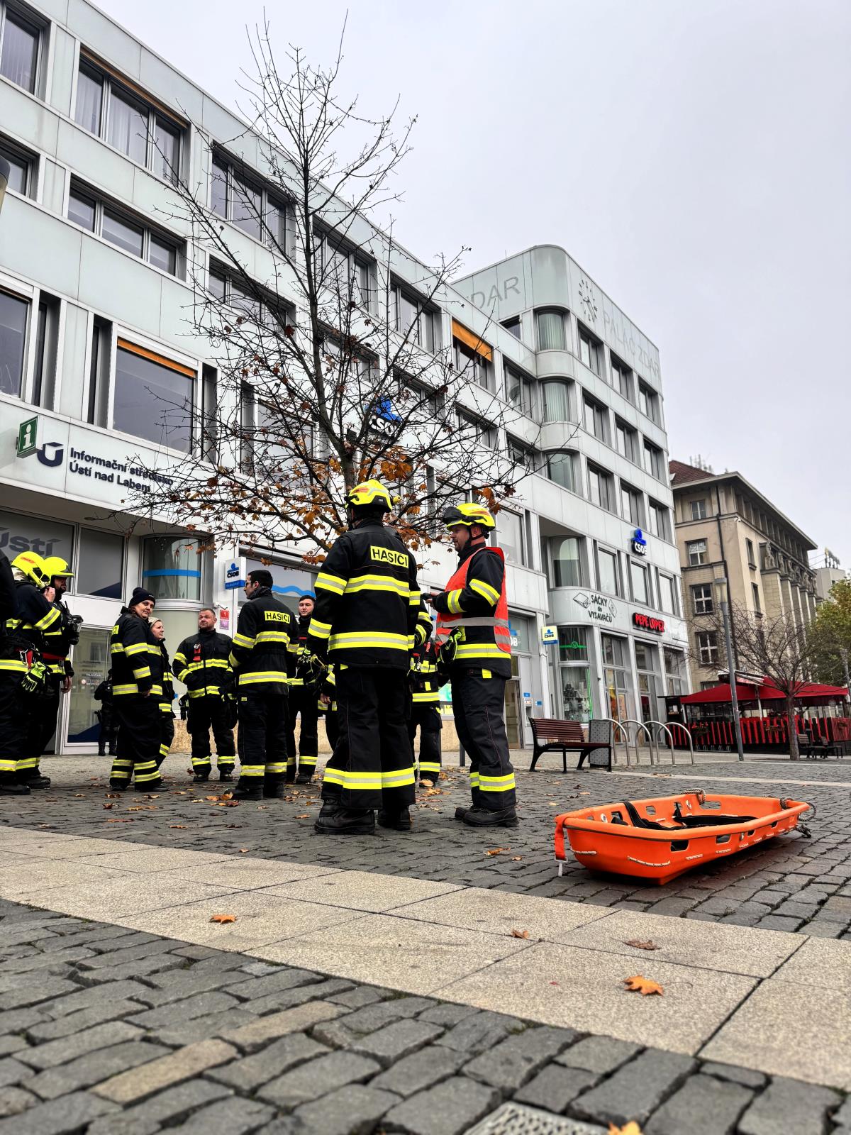 25_11_12_elektromobil_cviceni_UL