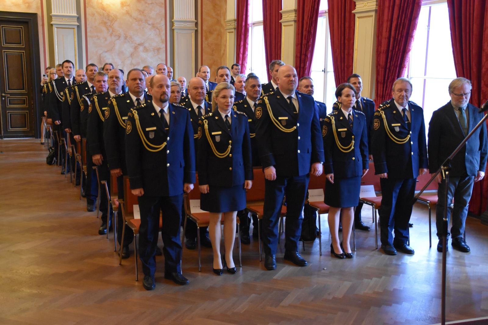 25_11_26_medaile_25_let_HZSCR_ULK