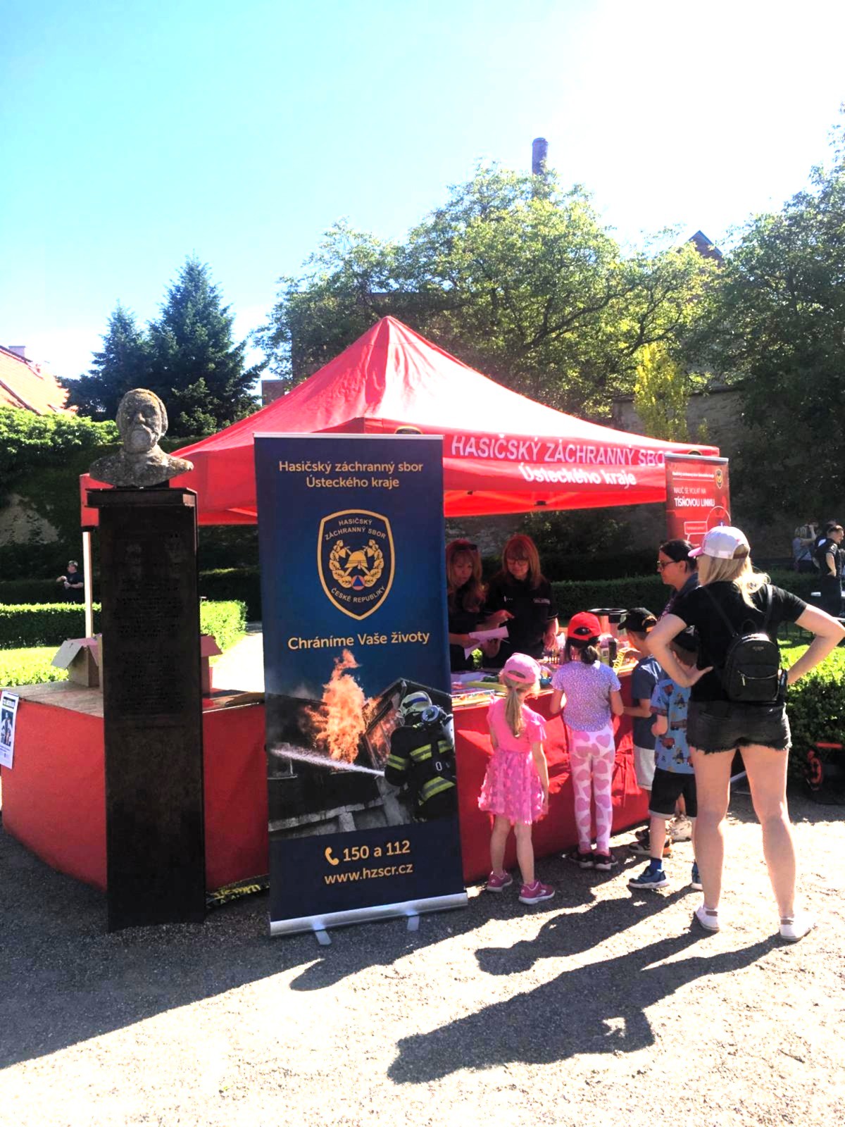 26_06_01_Hasicske_zapoleni_s_Hugem_ZA