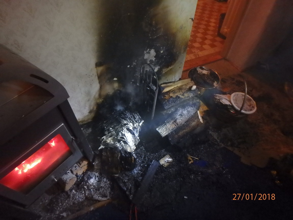 27.1.2018 Požár Přeštice-Polní ulice (1).JPG
