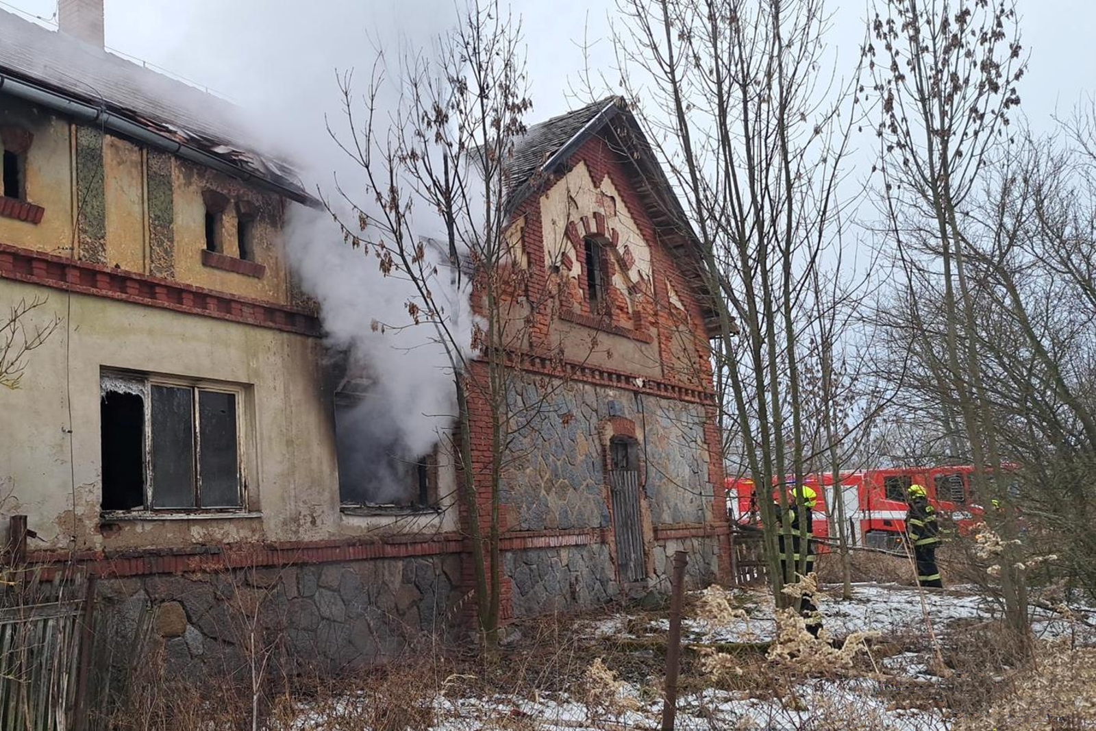 270126-Požár bývalého statku v lokalite Nový Dvůr u Rožmitálu pod Třemšínem.jpg