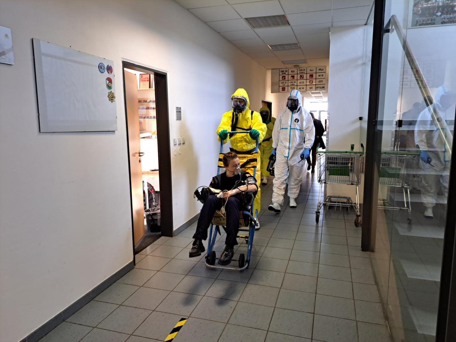 28_3_2023 Výcvik s biohazard týmem na stanici Košutka (23).jpeg