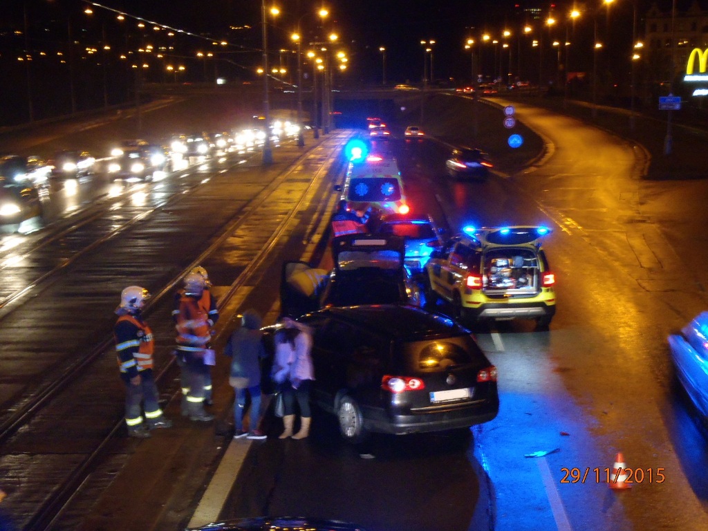 29.11.2015 DN Plzeň, Karlovarská.JPG