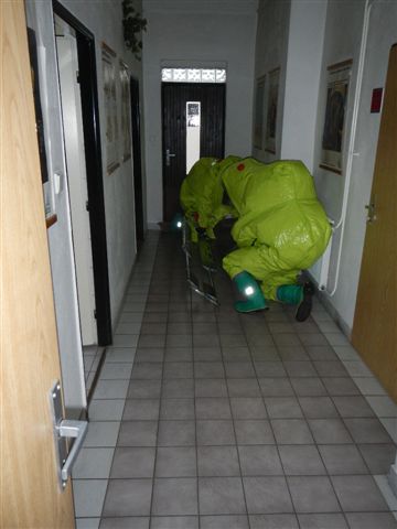 3 Cvičení nakažlivá nemoc, Jindřichův Hradec - 19. 11. 2014 (13).JPG