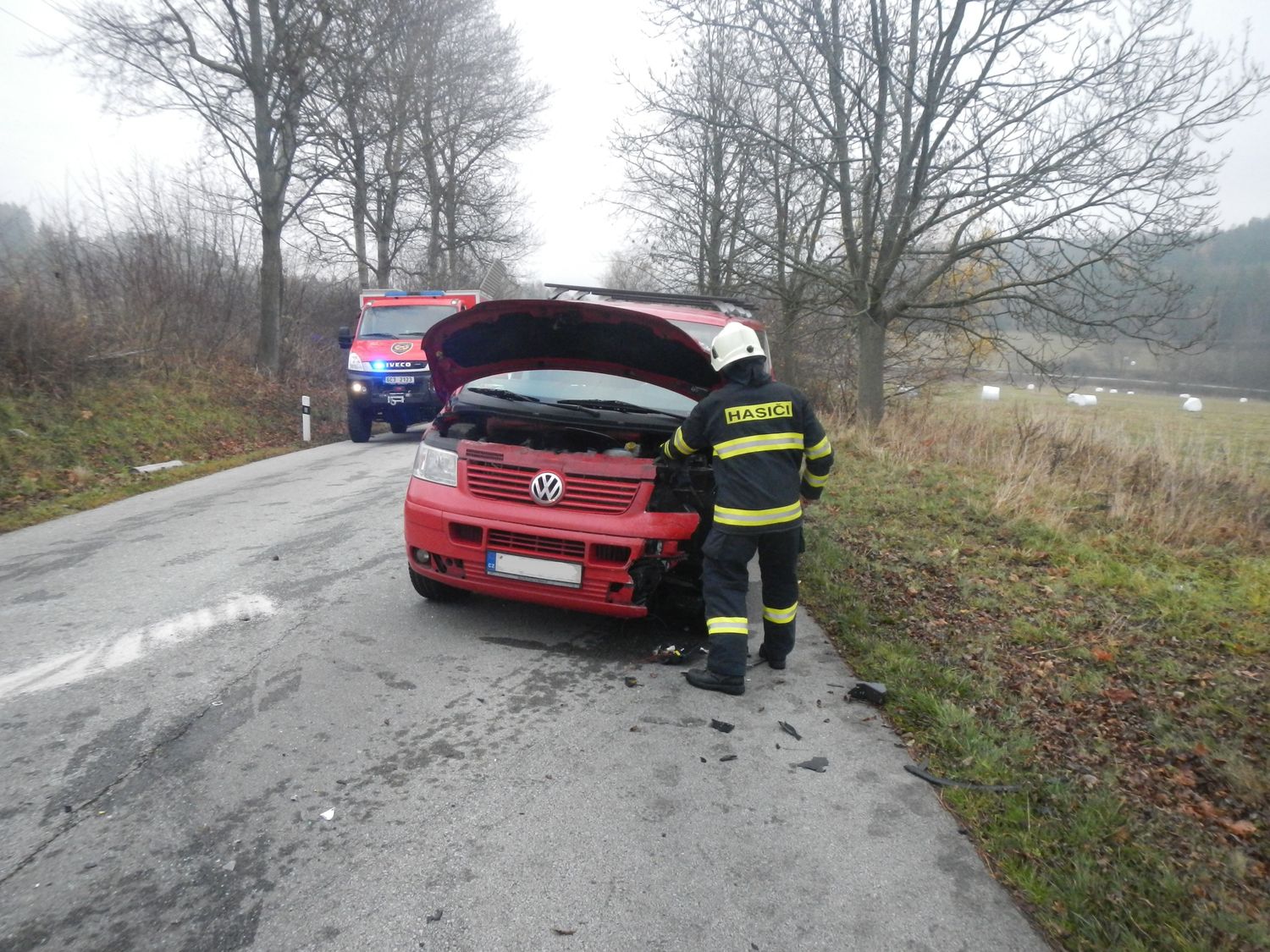 3 Dopravní nehoda OA a dodávky, Bohdalovice - 13. 11. 2013 (1).jpg