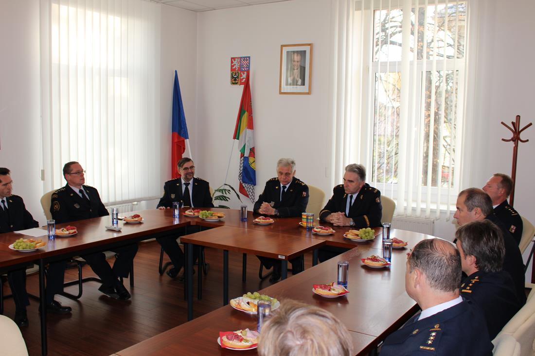 3 Návštěva generálního ředitele HZS ČR, České Budějovice - 2. 11. 2015 (4).JPG