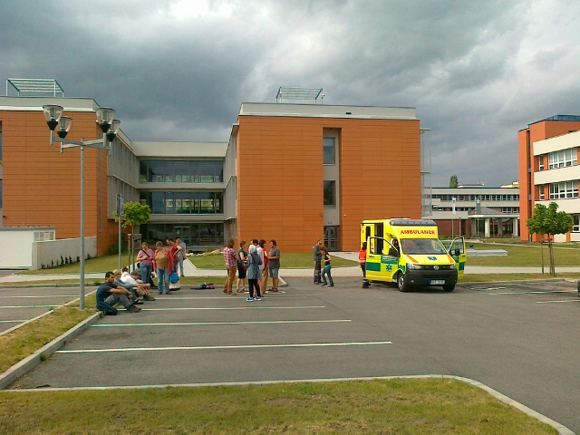 3 Únik látky, České Budějovice - 14. 7. 2015 (1).jpg