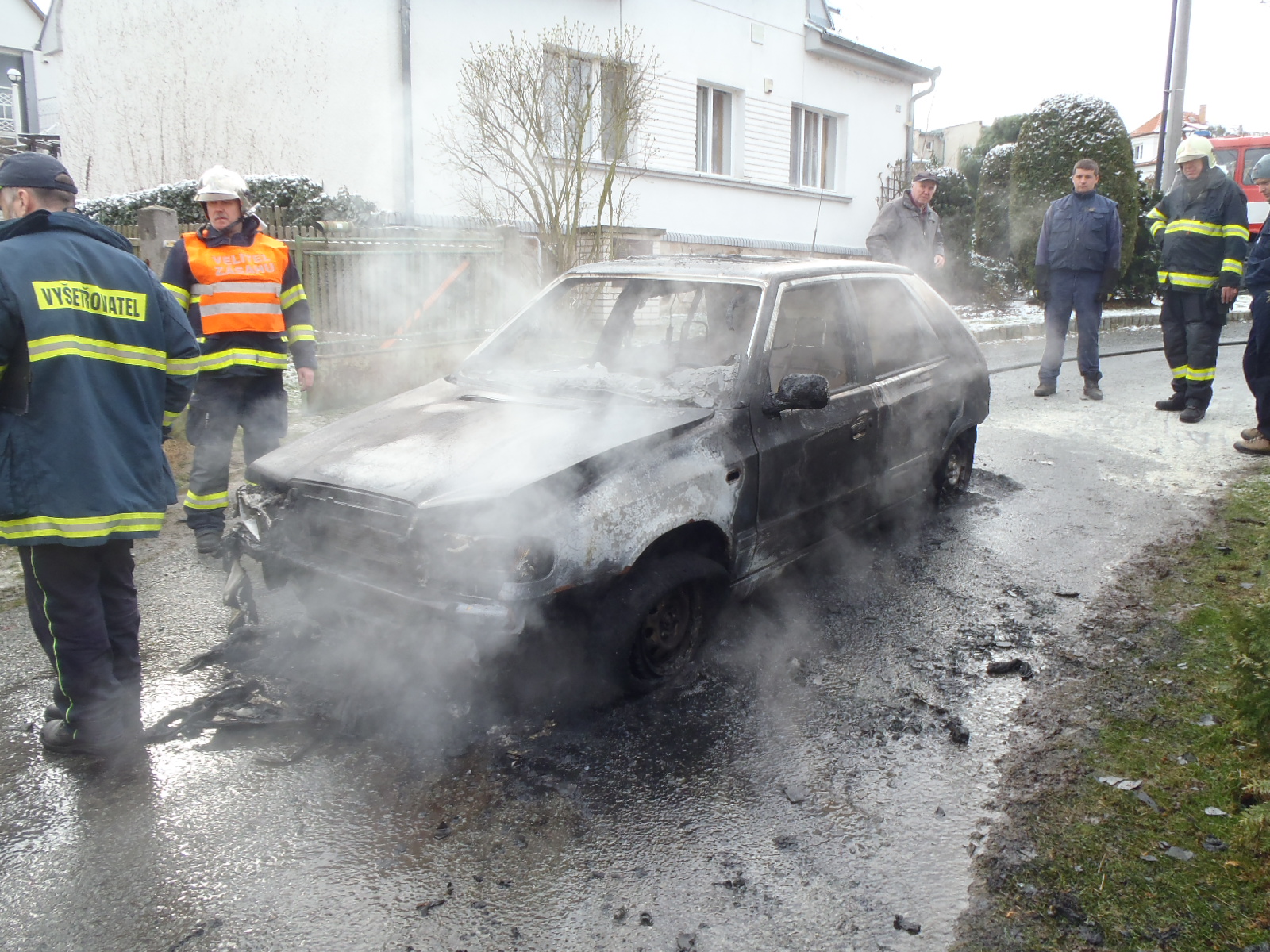 3.4.2015 požár OA Bušovice.JPG