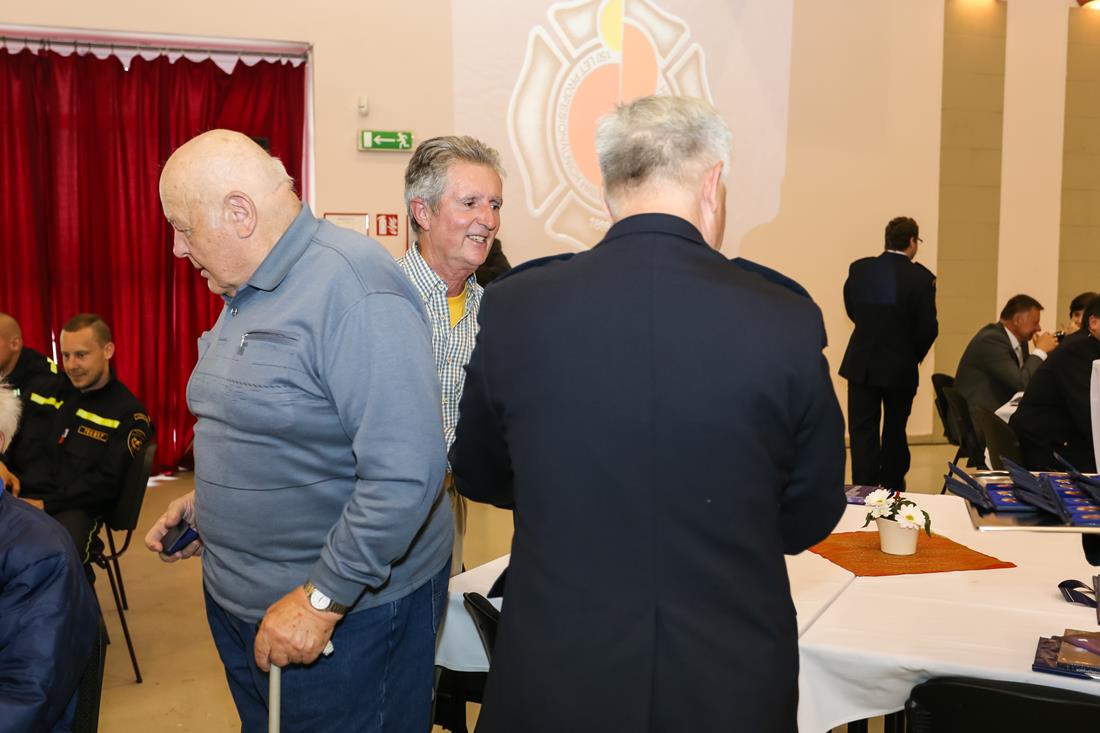 37 150 let hasičů v ČB - slavnostní aktiv - 12. 5. 2016 (65).JPG