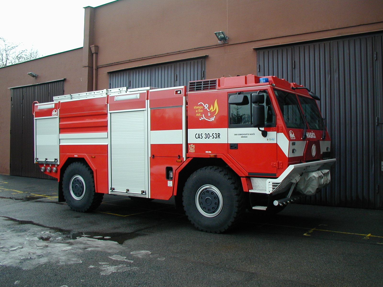 37 22-15-2.JPG
