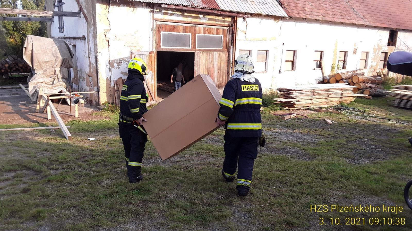 3_10_2021 Požár statku Lipno (13).jpg