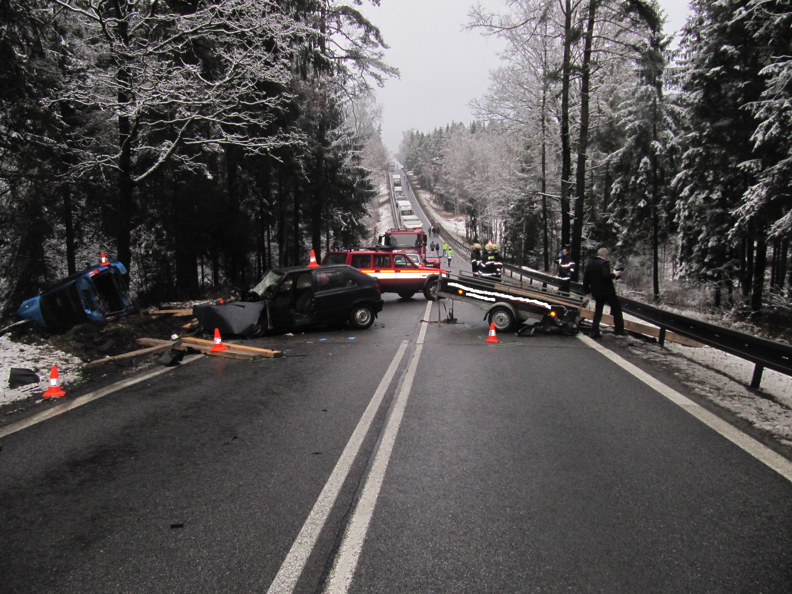 4 Dopravní nehoda 3 OA, Nažidla - 22. 1. 2014 (10).JPG