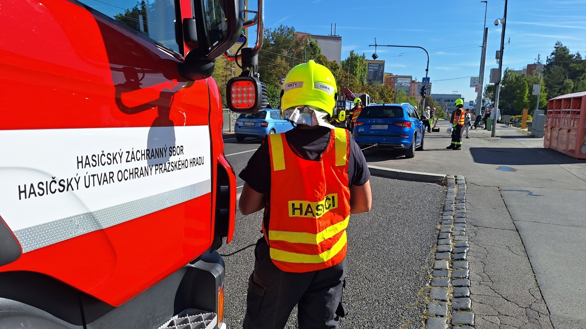 4 Dopravní nehoda osobního automobilu