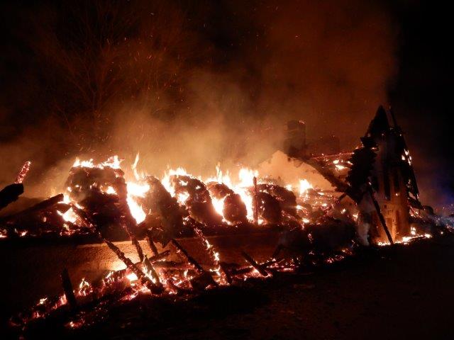 4 Požár skladu, Branná - 18. 4. 2016 (7).jpg