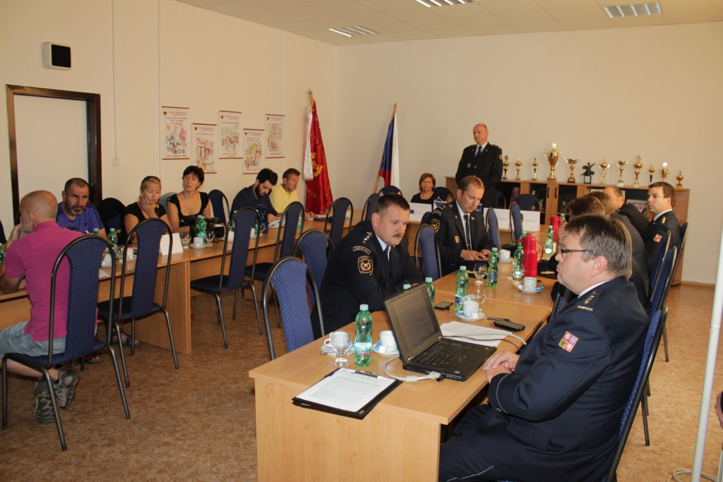 4 Předávání IOP_4.jpg