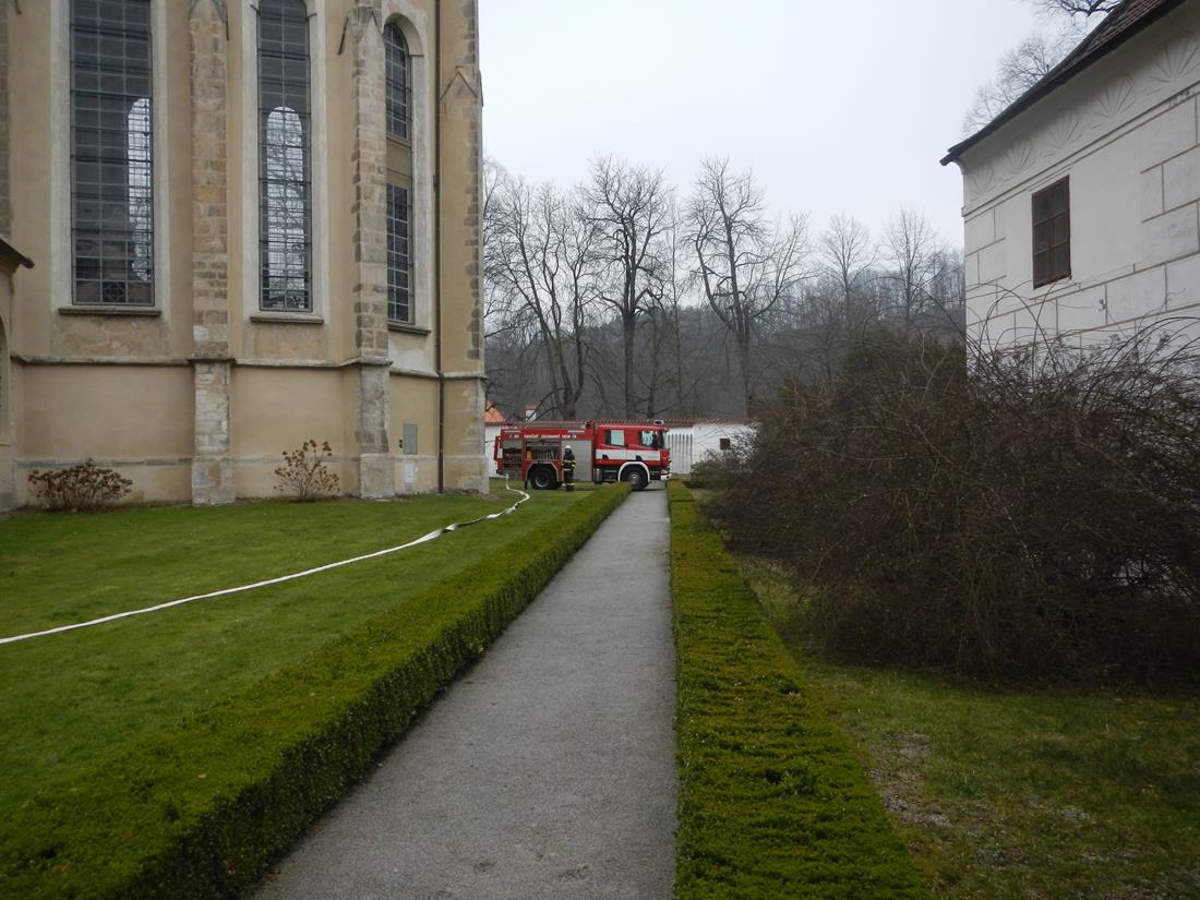 4 Zlatá Koruna - taktické cvičení - 5. 3. 2016 (4).JPG