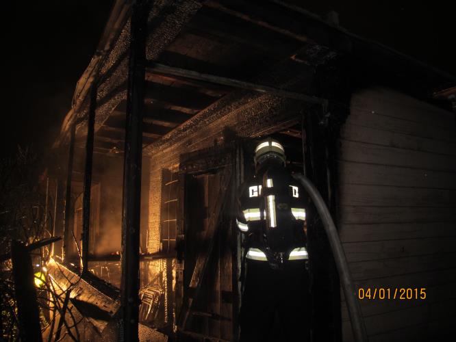 4.1.2014 požár chatek Na Švabinách